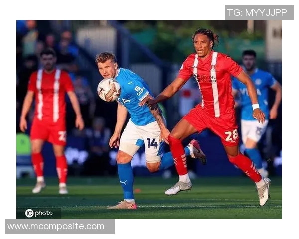 贝里对阵布莱克本的精彩对决回顾与分析