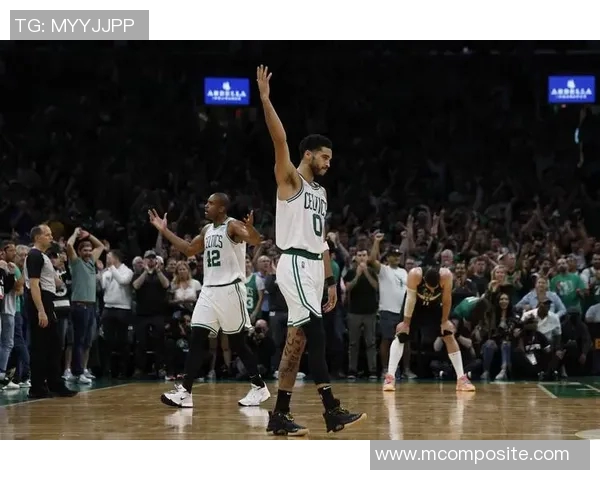 雄鹿与猛龙激战东部决赛精彩回顾及赛况分析尽在CNTV